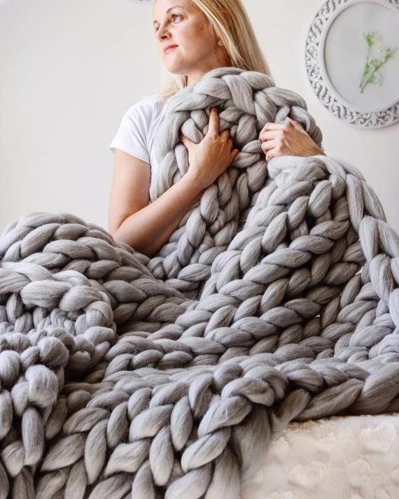Lisslune | Chunky Knit Blanket