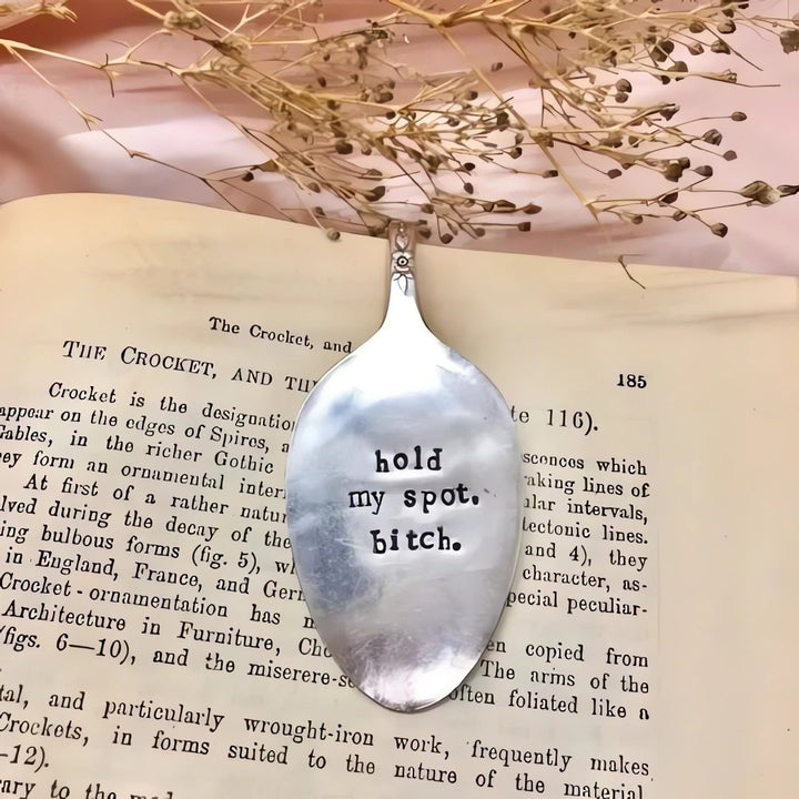 Lisslune | Funny Spoon Bookmark -the perfect gift for a bookworm