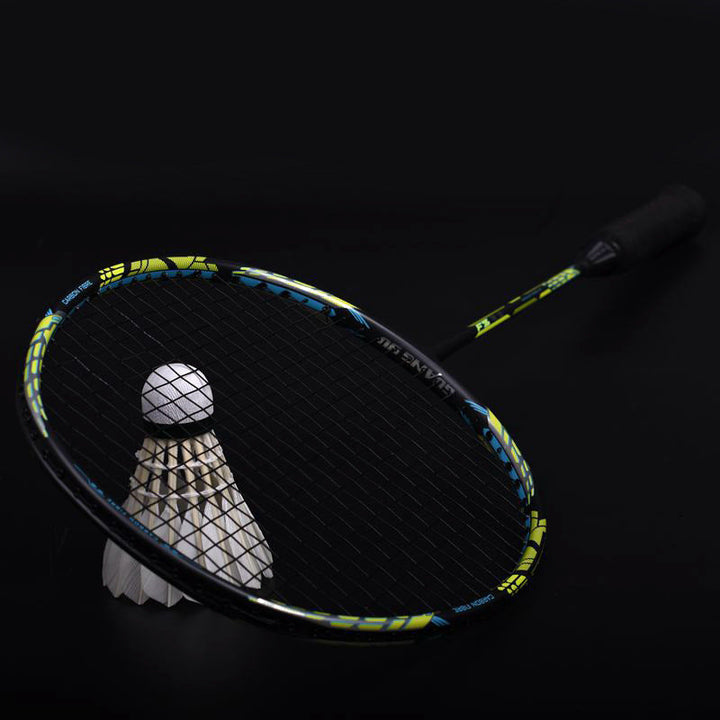 Lisslune | Offensive badminton racket with secondary reinforcement made of 32 pounds of carbon fiber