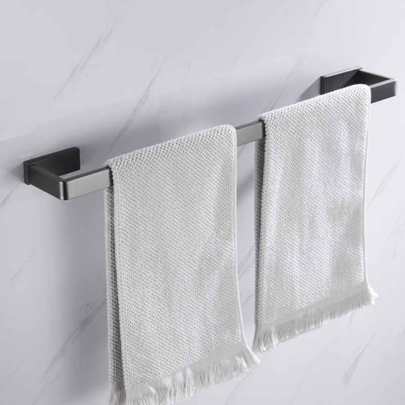 Lisslune | Gray 5-piece modern bathroom accessory set made of stainless steel