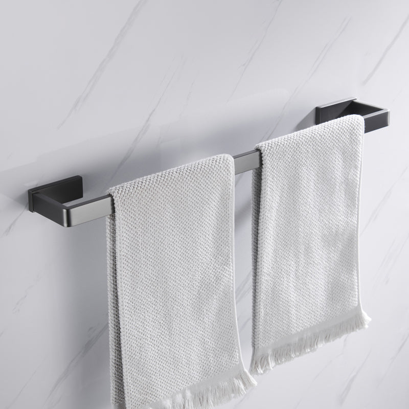 Lisslune | Gray 5-piece modern bathroom accessory set made of stainless steel