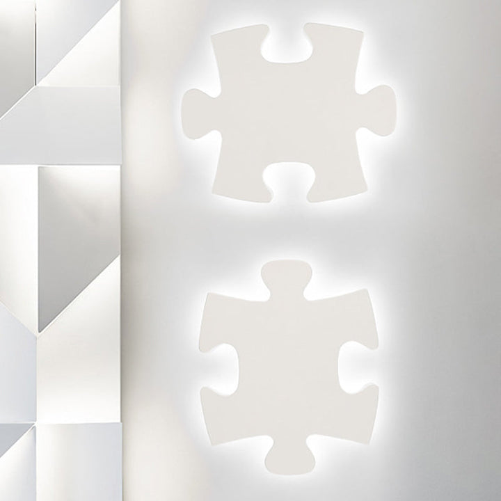 Skørter | Acrylic Jigsaw Wall Lamp Nordic LED Wall Mount Lighting in White/Black for Living Room, White/Warm Light