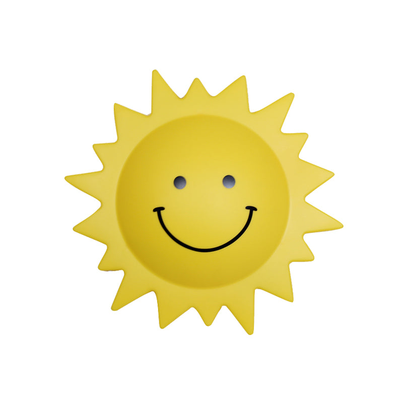 Skørter | Plastic Sun-shaped Wall Light Cartoon LED Wall Lamp in Yellow for Children's Room
