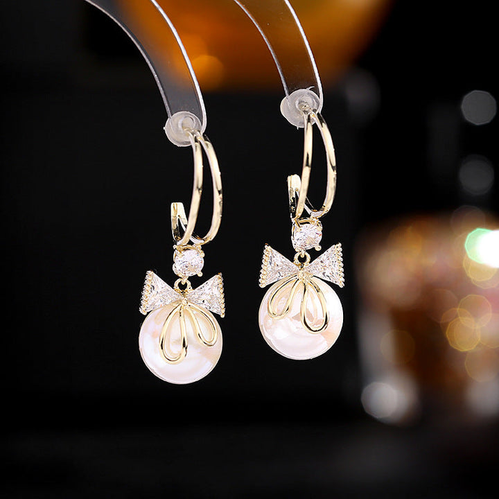 Lisslune | Bow Pearl Earrings