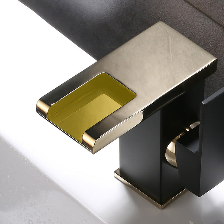 Lisslune | Basin Waterfall Outlet Single Lever Tap with LED Light
