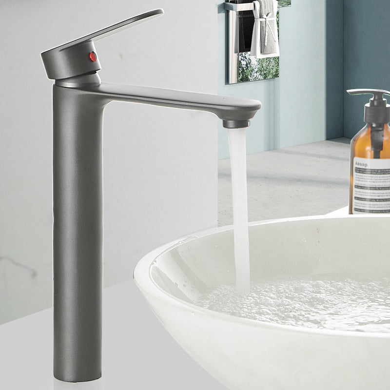 Lisslune | Bathroom Sink Faucet Lever Handle Brass Monochrome Bathroom Faucet