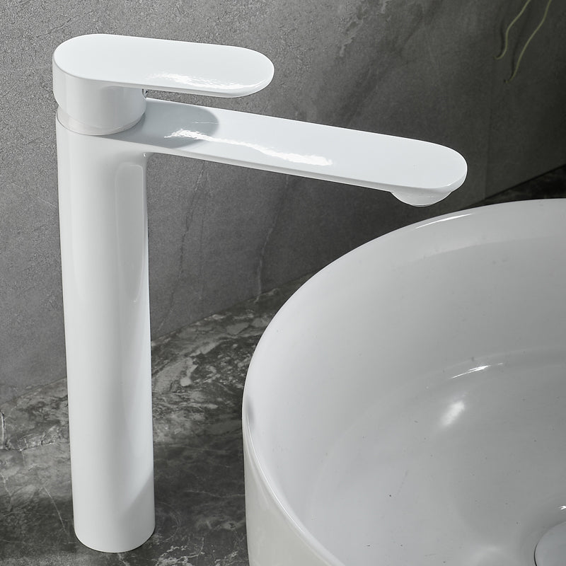 Lisslune | Bathroom Sink Faucet Lever Handle Brass Monochrome Bathroom Faucet
