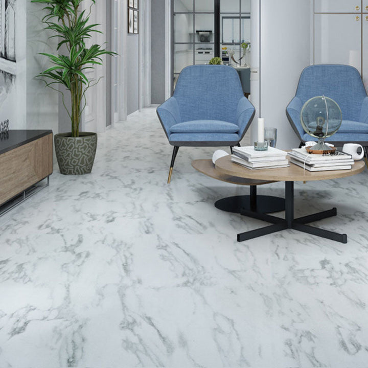 Lisslune | Modern Interior Floor Covering Wood Look Peel and Stick Rectangular Flooring Vinyl