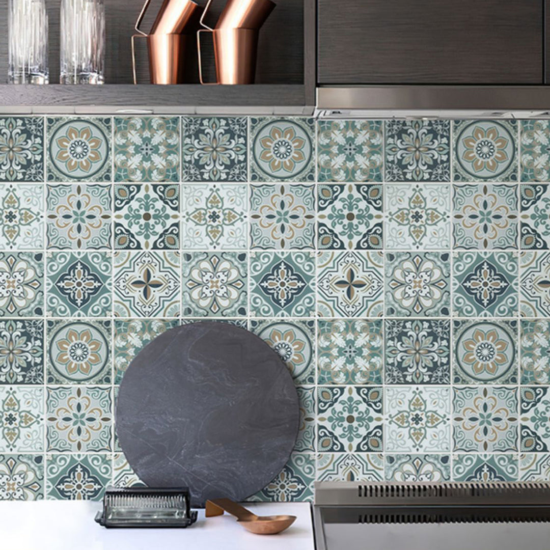 Lisslune | Plastic Peel & Stick Mosaic Tile Square Waterproof Peel and Stick Backplate