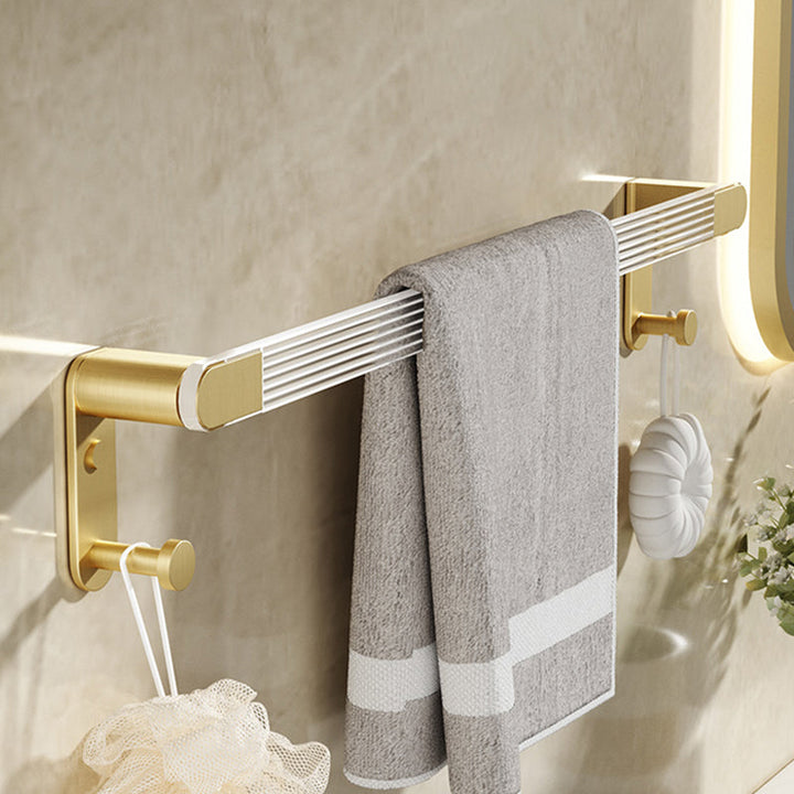 Lisslune | Modern Bathroom Accessory Set made of Gold Metal and Acrylic Bath Accessory Set