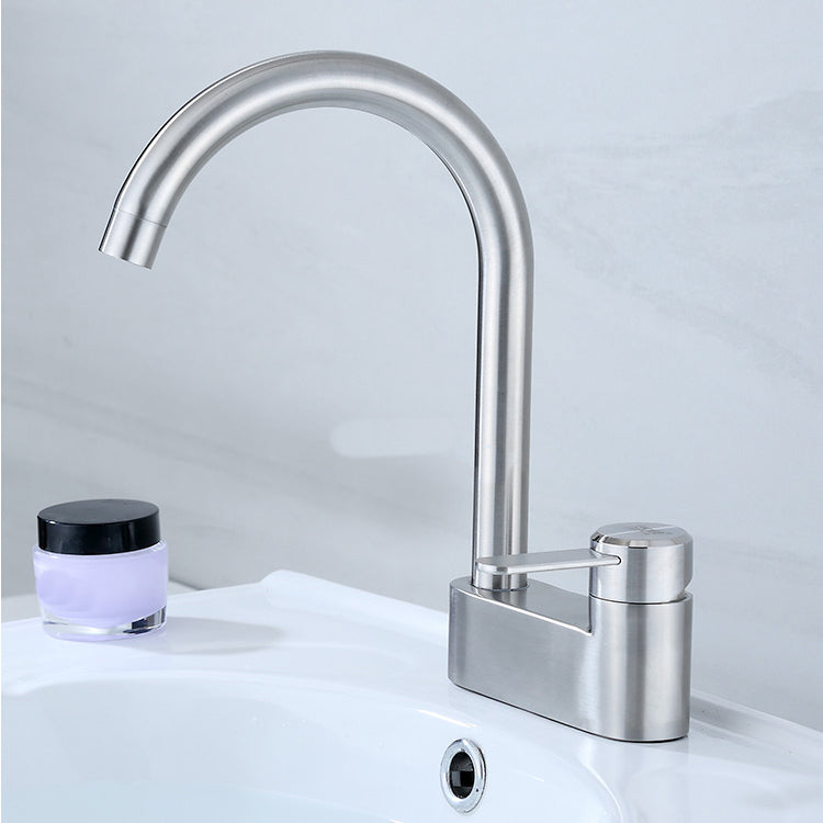 Lisslune | Deck Mounted Center Freestanding Bathtub Filler Single Handle Freestanding Faucet