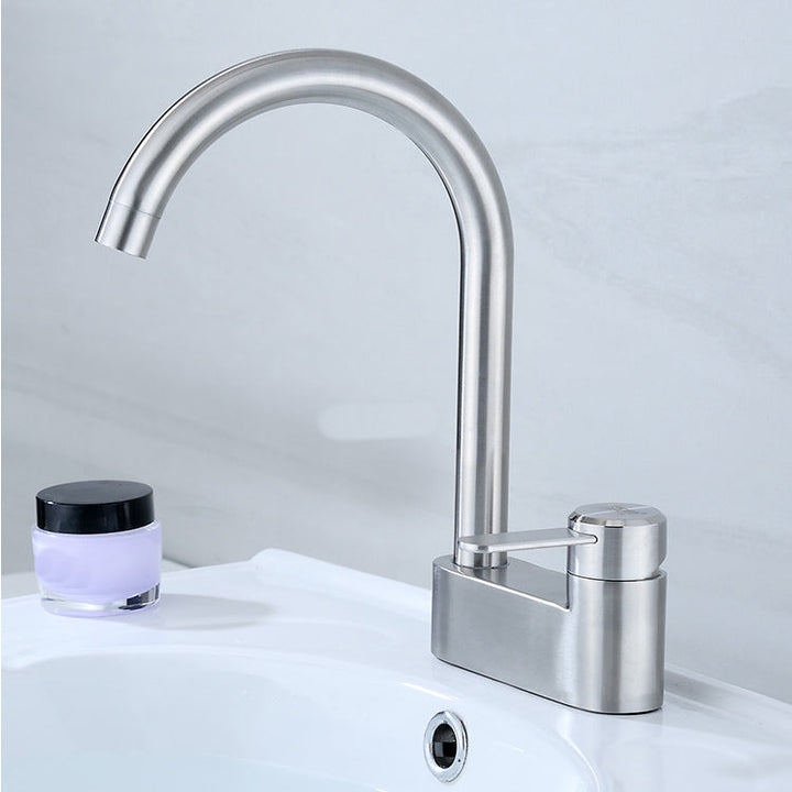 Lisslune | Deck Mounted Center Freestanding Bathtub Filler Single Handle Freestanding Faucet