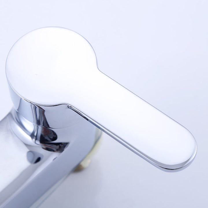 Lisslune | Deck Mounted Center Freestanding Bathtub Filler Single Handle Freestanding Faucet