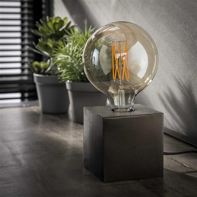 Lisslune | SteelLume – Slim industrial table lamp for modern spaces