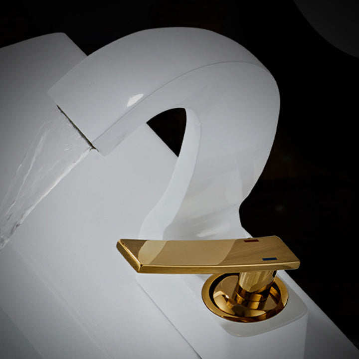 Lisslune | Modern Single-Lever Basin Faucet Bathroom Brass Central Faucet