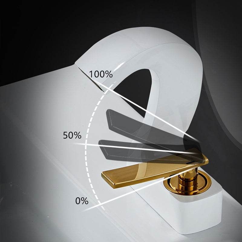 Lisslune | Modern Single-Lever Basin Faucet Bathroom Brass Central Faucet