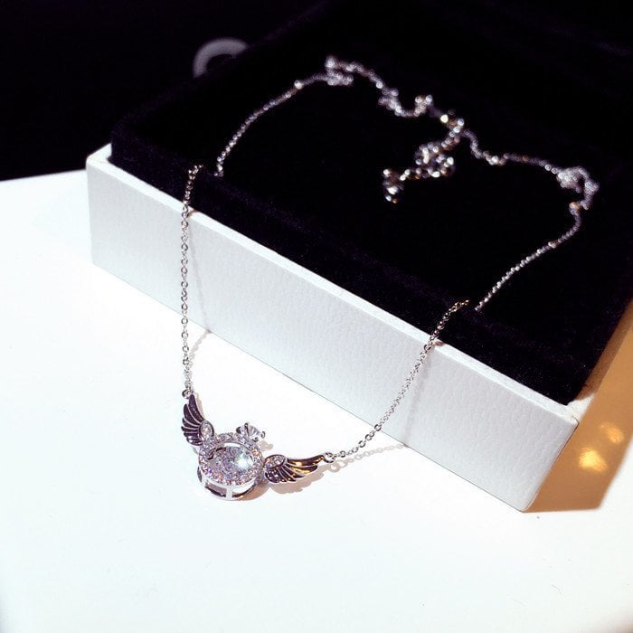 Lisslune | Angel Wings Necklace – Titanium Steel Pendant with Strass