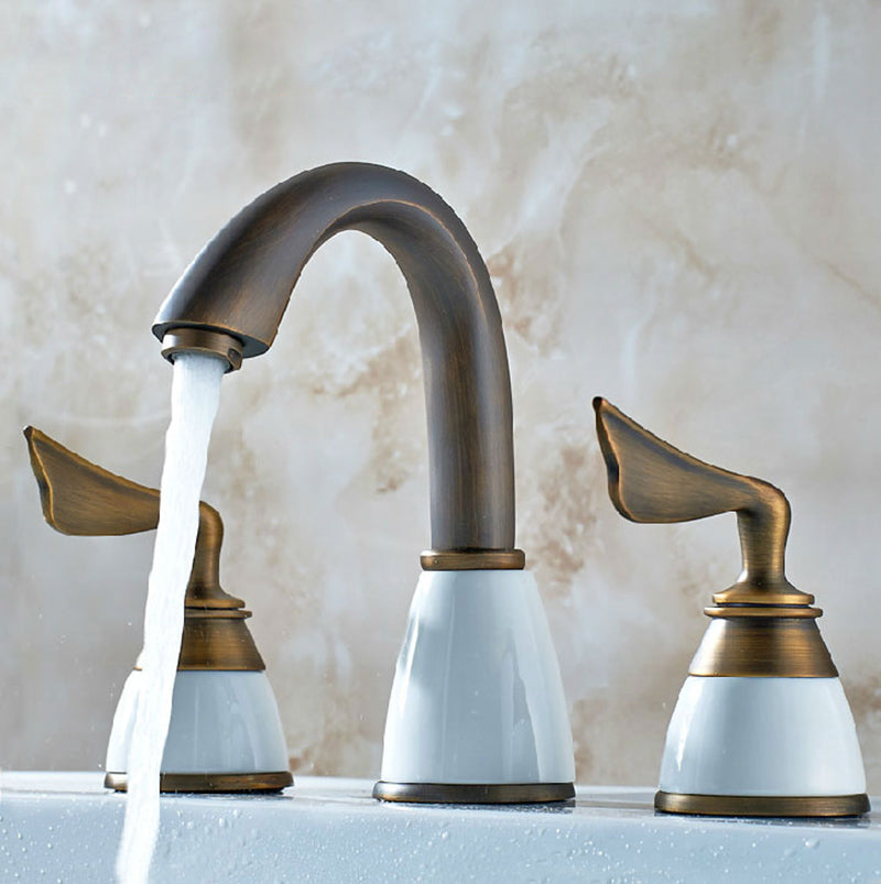 Lisslune | Deck Mounted Roman Tub Faucet Low Arc Bronze Romantic Bathtub Fitting Set