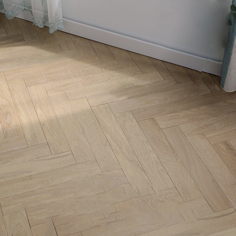 Lisslune | Indoor Laminate Flooring Wood Scratch Resistant Laminate Flooring