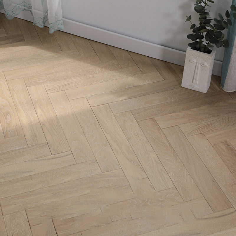 Lisslune | Indoor Laminate Flooring Wood Scratch Resistant Laminate Flooring