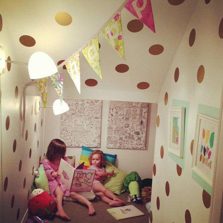 Lisslune | Golden Magic Dot Wall Tattoos: Chic Home Decor for Children and Interior Styling