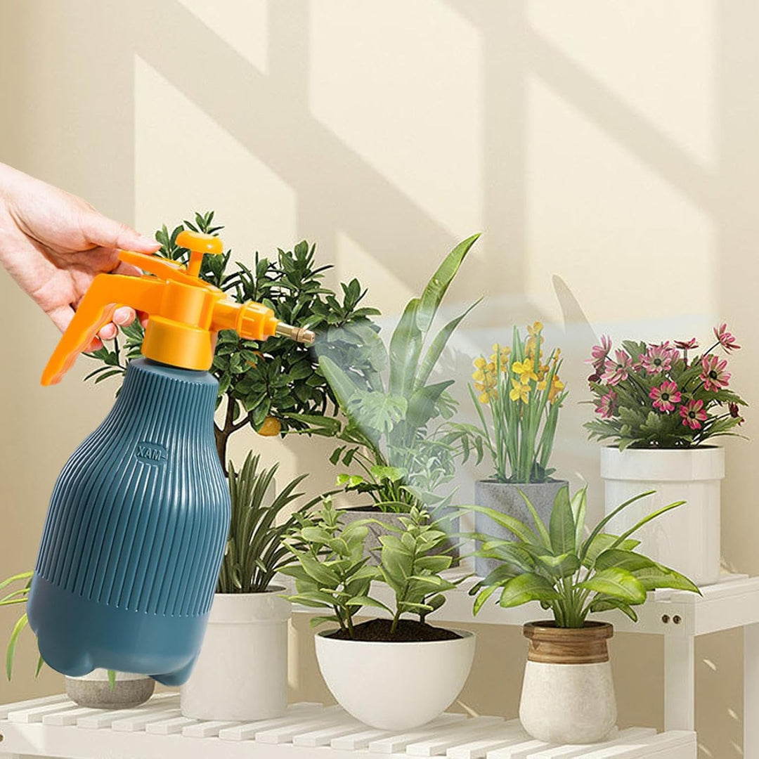 Lisslune | Nordic Spray Bottle with Pressure Pump – For Effective Plant Watering
