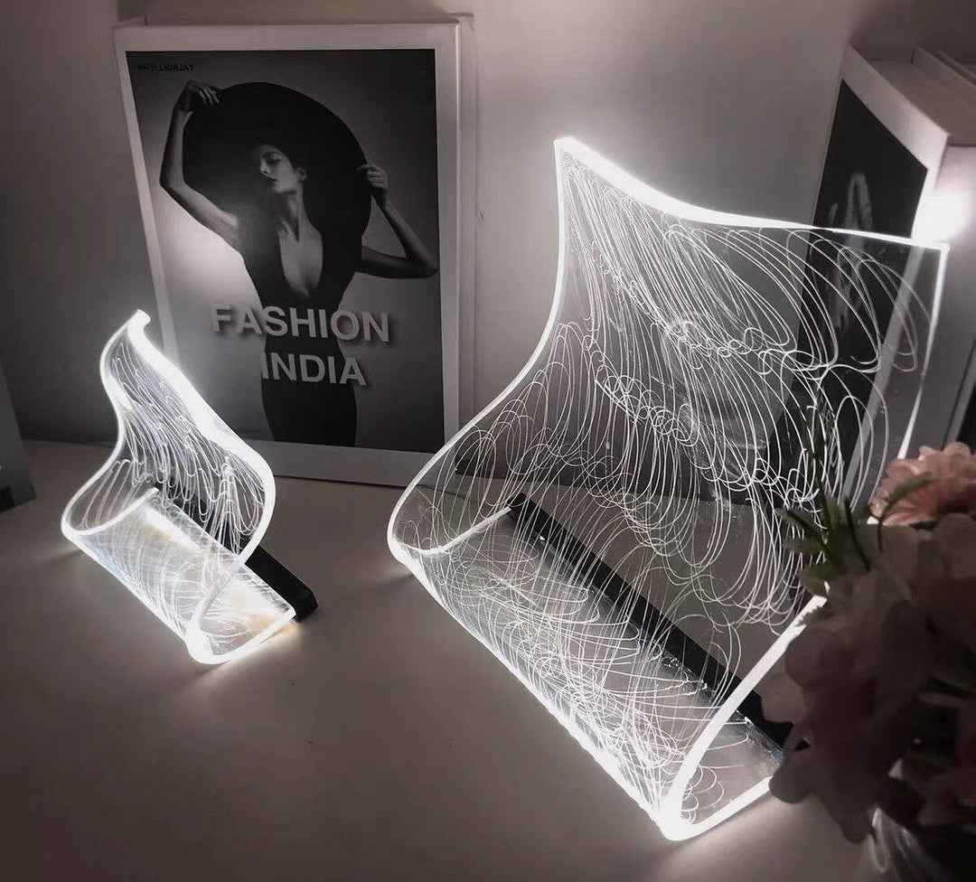 Lisslune | Luminary Artsy LED Table Lamp