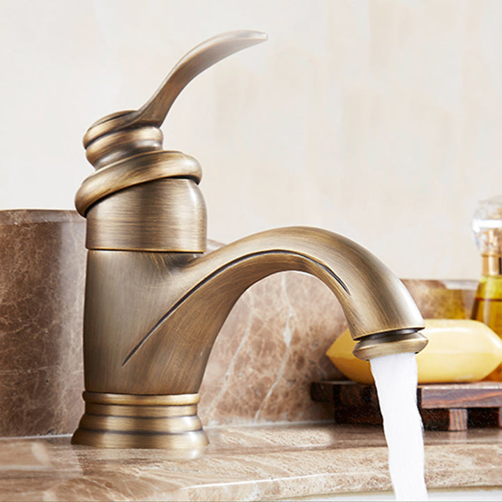 Lisslune | Glam Style Bathroom Sink Faucet Single Handle Low Arc Sink Faucet