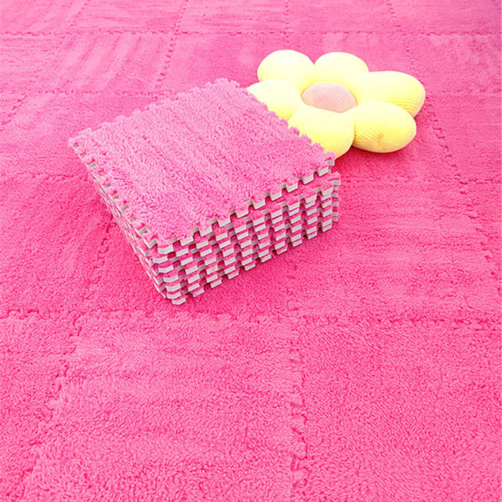 Lisslune | Modern Tiles and Carpet Plush Cut Composite Non-Slip Carpet Tiles
