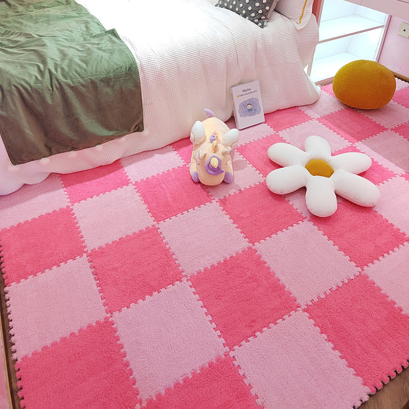 Lisslune | Modern Tiles and Carpet Plush Cut Composite Non-Slip Carpet Tiles