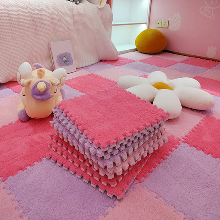 Lisslune | Modern Tiles and Carpet Plush Cut Composite Non-Slip Carpet Tiles