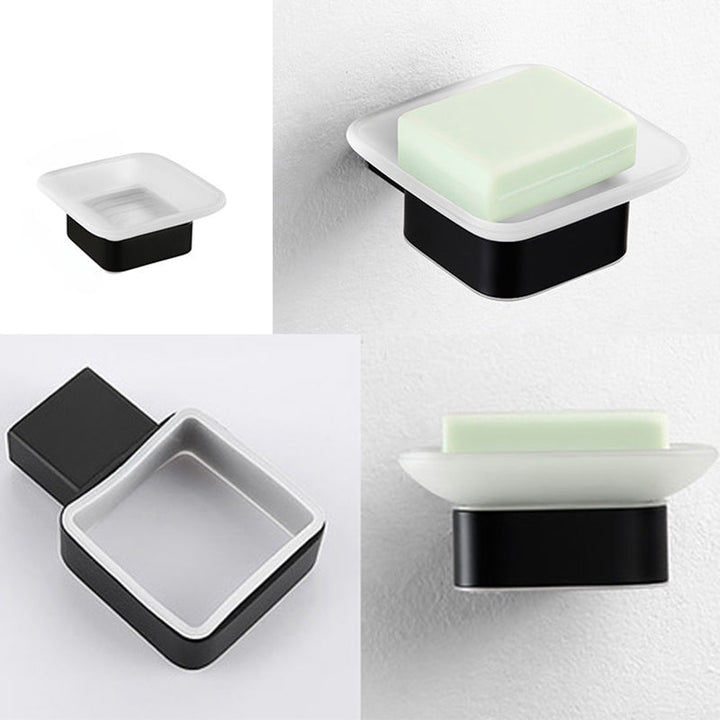 Lisslune | Traditional Bathroom Accessories Hardware Set in Black Metal