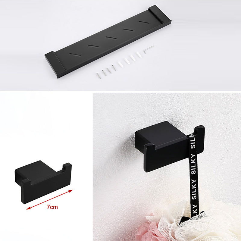 Lisslune | Traditional Bathroom Accessories Hardware Set in Black Metal