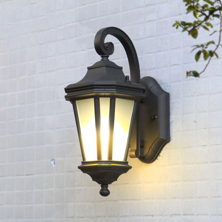 Skørter | 1 Head Twisted Arm Wall Lamp Country Black Finish Opal Glass Wall Mount Fixture