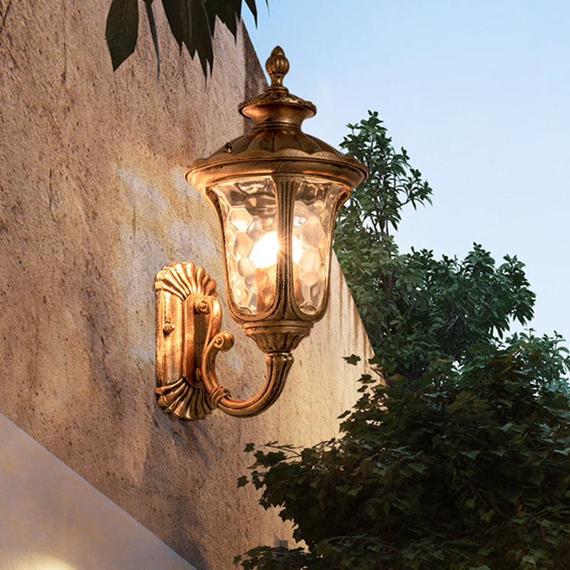 Skørter | Rural Acorn Wall Lamp 1 Light Water Glass Wall Mounted Lamp in Brass