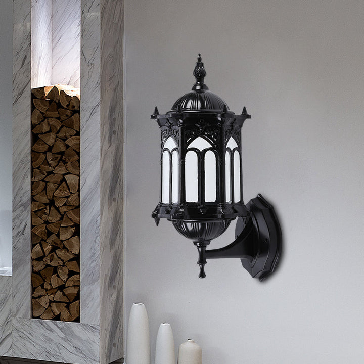 Skørter | 1-Bulb Pavilion Wall Lamp Rustic Black/Brass Aluminum Wall Candle Holder Lamp with Clear Glass Shade