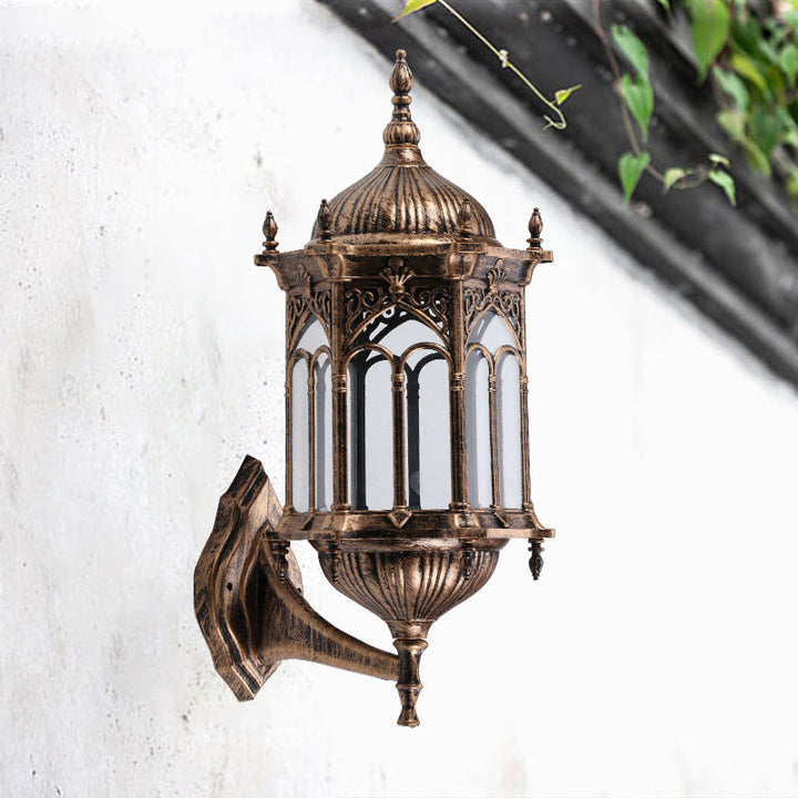 Skørter | 1-Bulb Pavilion Wall Lamp Rustic Black/Brass Aluminum Wall Candle Holder Lamp with Clear Glass Shade
