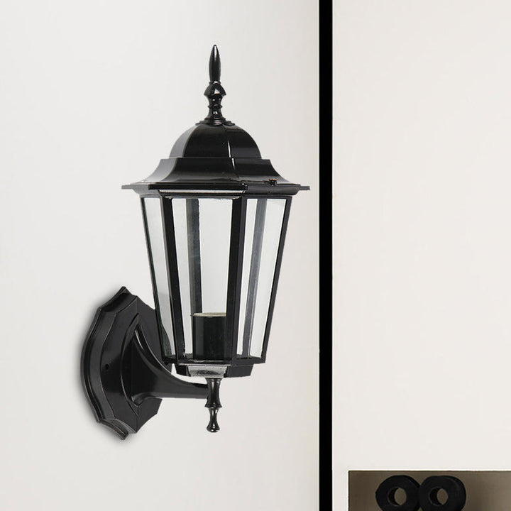 Skørter | 1 Light Geometric Wall Lamp Lodges Clear Glass Black Finish Wall-Mounted Lamp for Gate
