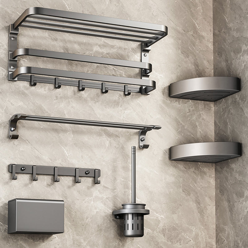 Lisslune | Traditional bathroom accessory as a single piece or in a set in gray