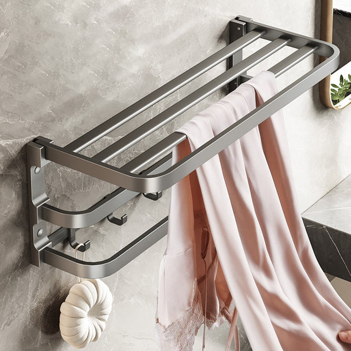 Lisslune | Traditional bathroom accessory as a single piece or in a set in gray