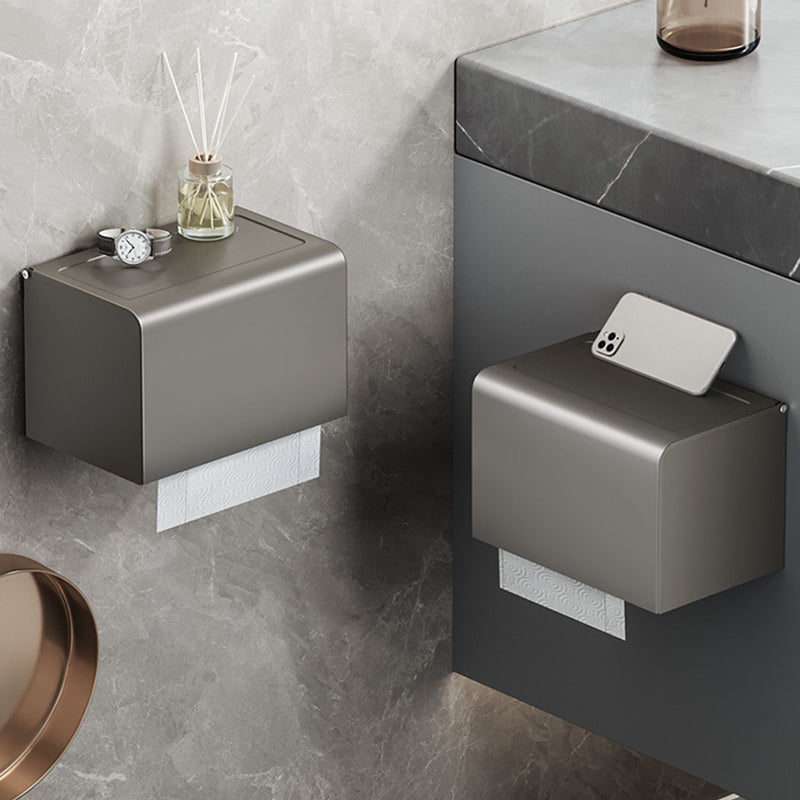 Lisslune | Traditional bathroom accessory as a single piece or in a set in gray