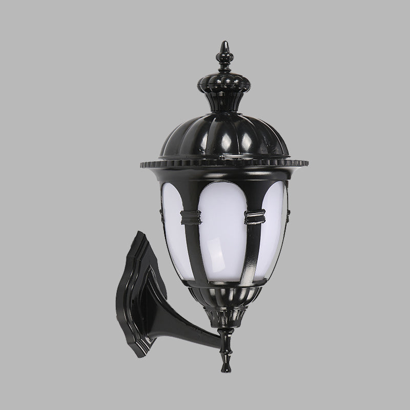 Skørter | 1 Headlight Wall Lighting Ideas Countryside Courtyard Wall Lamp with Urn White Plastic Shade in Black