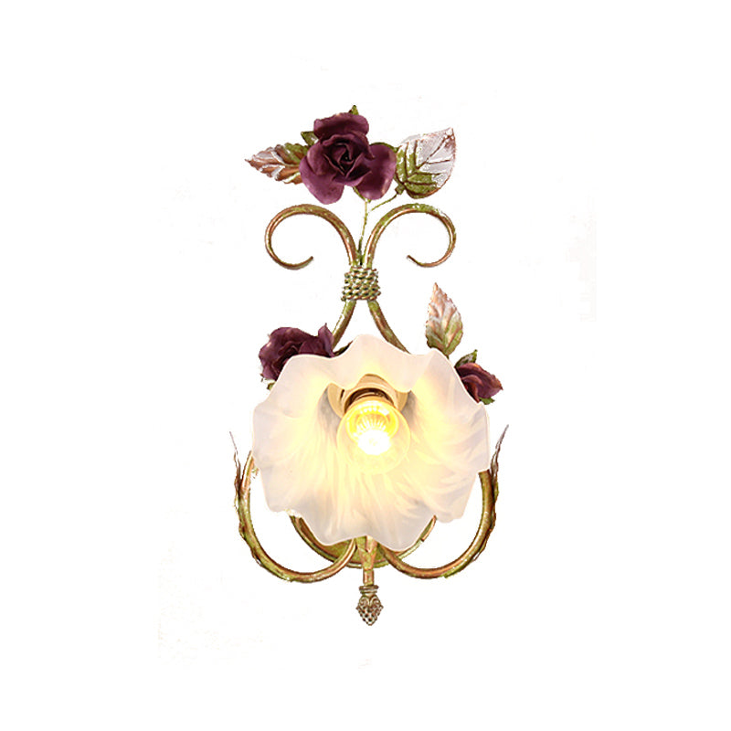 Skørter | Cream Glass Green Wall Lamp Wave Shaped 1 Light Korean Flower Sconce Lamp with Heart Shaped Arm