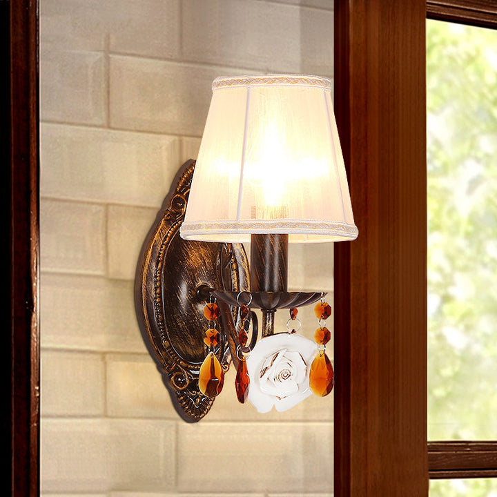 Skørter | Fabric Antique Brass Wall Lamp Tapered 1 Head Pastoral Style Wall Mounted Light with Coffee Crystal