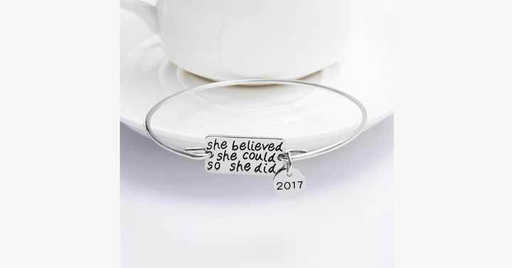Lisslune | She believed she could, so she did bracelet with 2017 charm