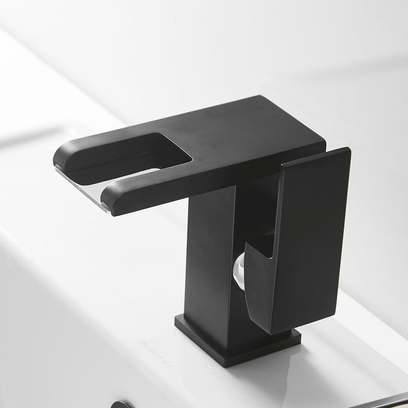 Lisslune | Modern Basin Mixer Single Lever Basin Faucet