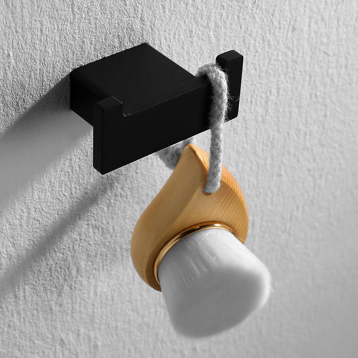 Lisslune | Contemporary Bathroom Accessories As Individual Item Or As Set in Black