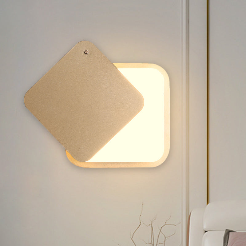 Lisslune | Gold Finish Square Wall Lighting Modernism LED Metal Wall Lamp with Rotatable Design