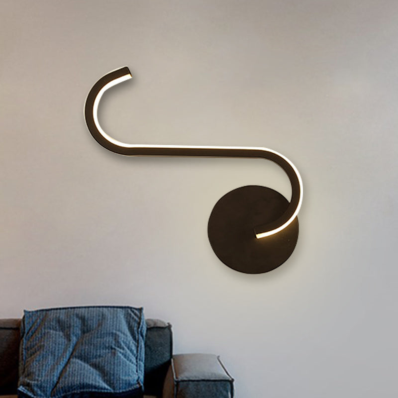 Lisslune | Hook-shaped Metal Wall Light Simple LED Black Wall Lamp in Warm/White Light for the Living Room