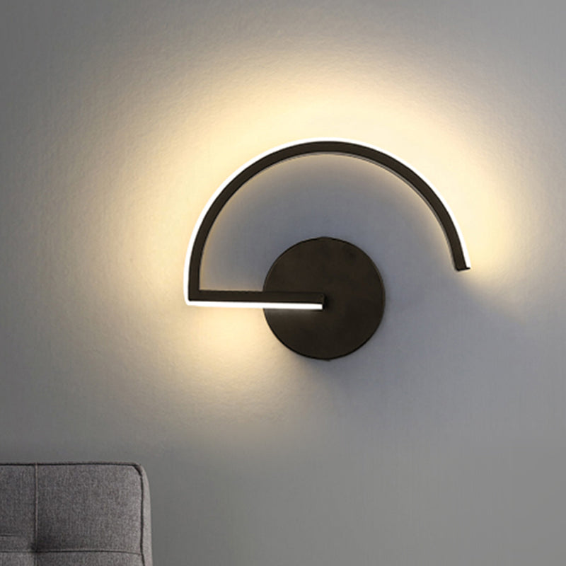 Lisslune | Black Half-Circle Wall Light Minimalist LED Iron Wall-Mounted Wall Light for Bedroom in Warm/White Light